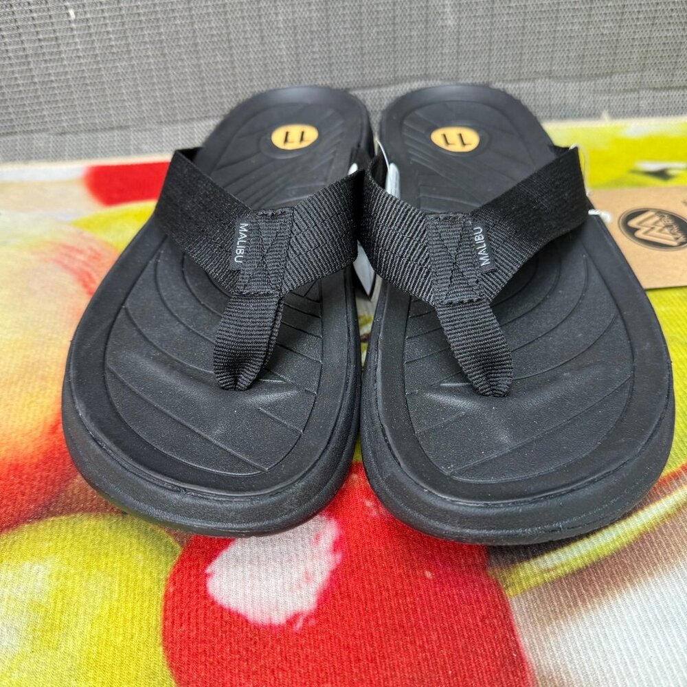 Malibu Men's Black Flip Flops Sandals Size 11 Comfortable Beachwear - Picture 5 of 8